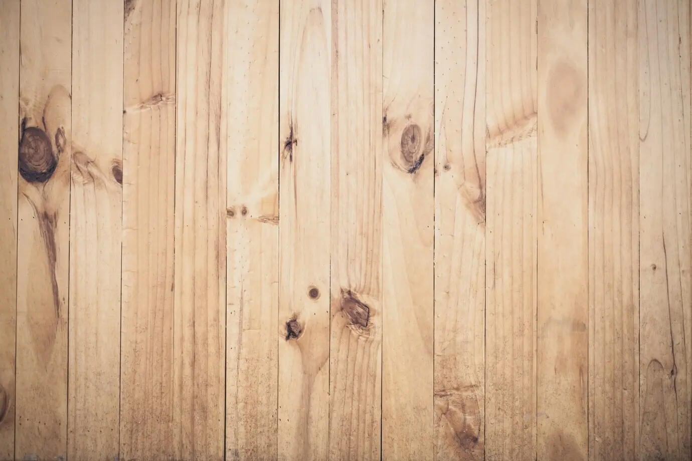 Пожалуйста, пришлите исходный текст описания, чтобы я мог его перефразировать на русском.